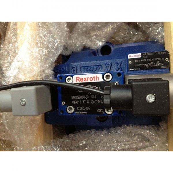 REXROTH 3WE 6 B7X/HG24N9K4 R901116077 Directional spool valves #2 image